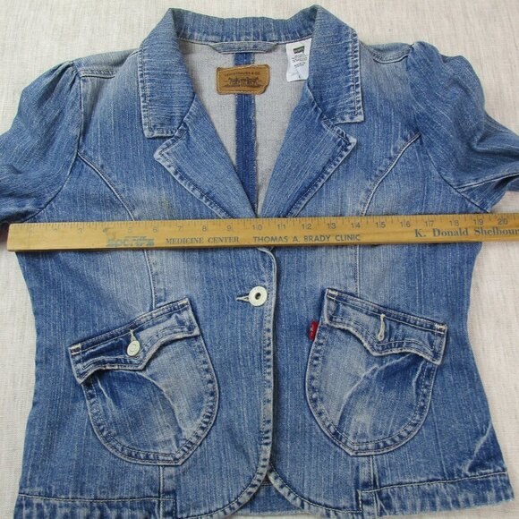 Levi's Trucker Jacket Women's Large Blue Denim Cropped Long Sleeve‎ Button Front - Picture 13 of 14